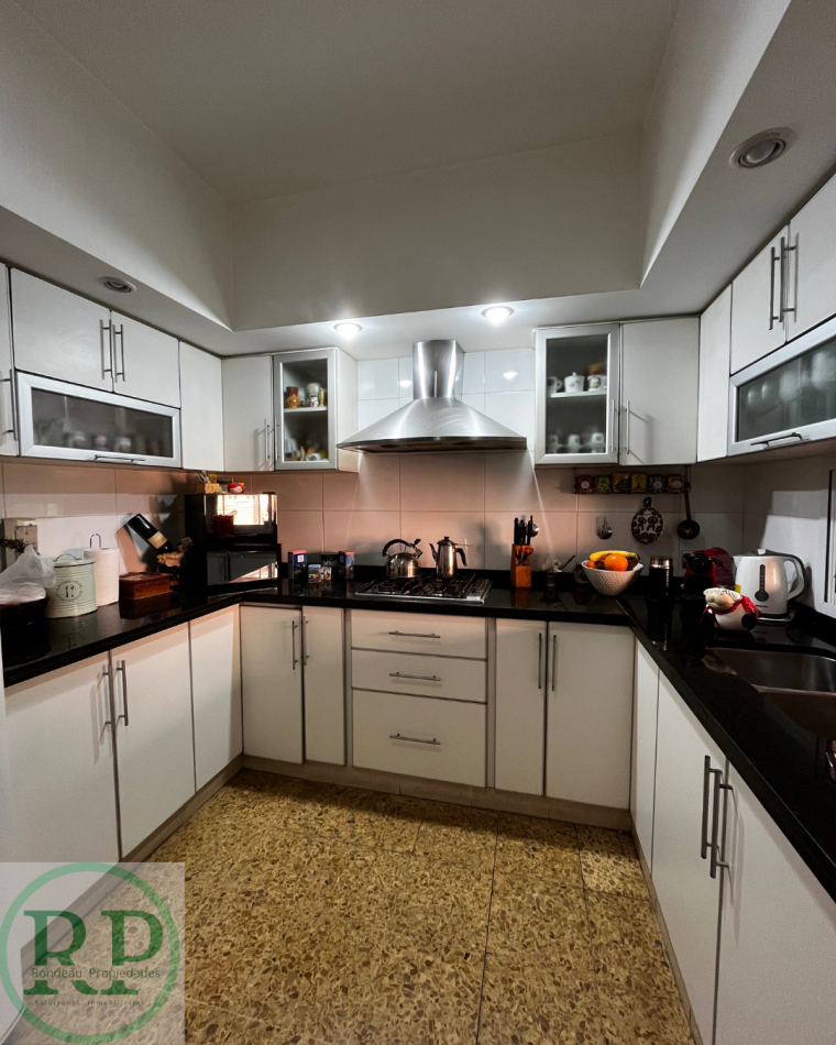 CASA DE 3 DORMITORIOS EN VNETA