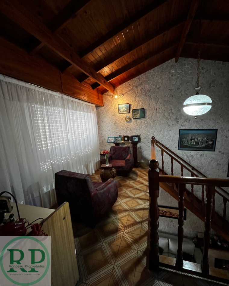 CASA DE 3 DORMITORIOS EN VNETA