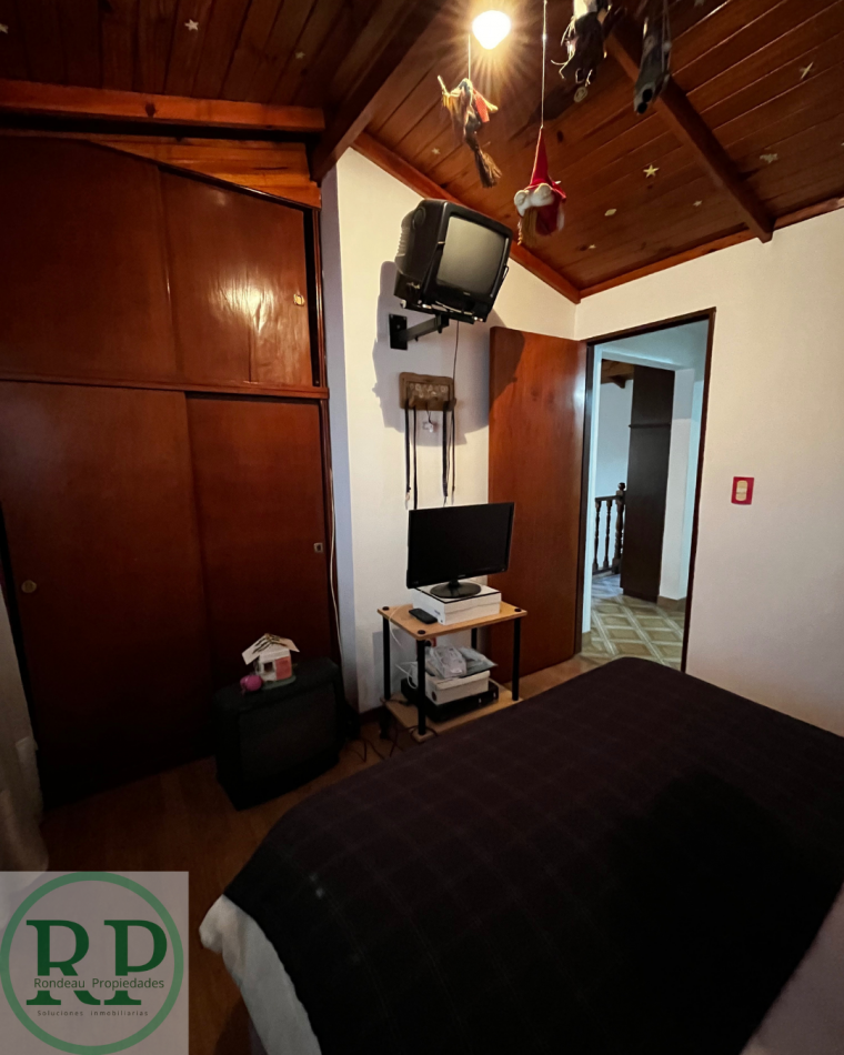 CASA DE 3 DORMITORIOS EN VNETA