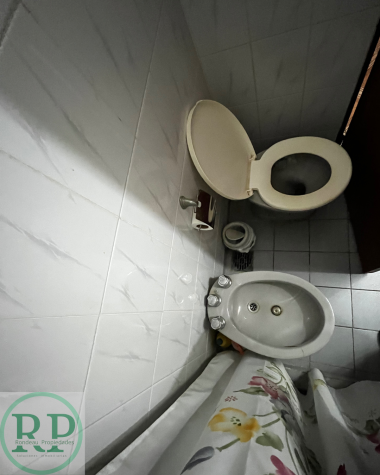 CASA DE 3 DORMITORIOS EN VNETA