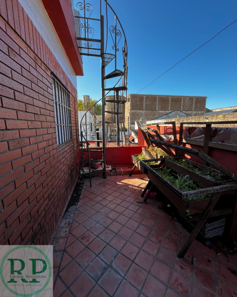 CASA DE 3 DORMITORIOS EN VNETA