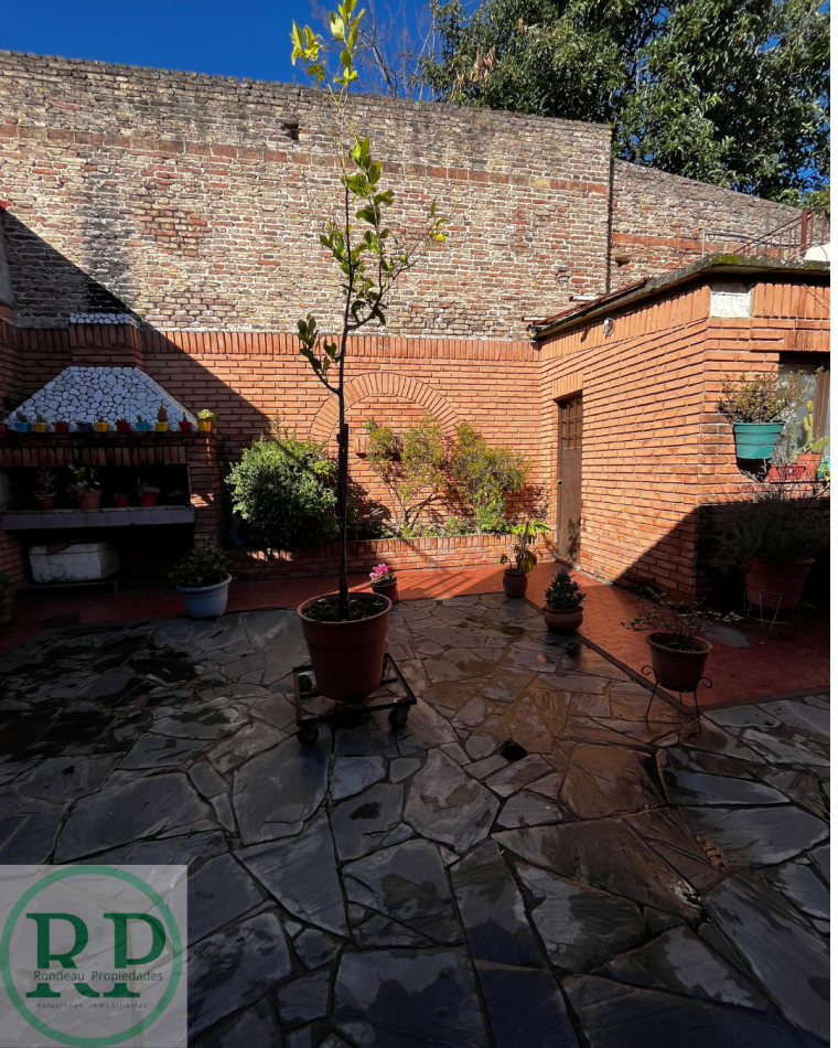 CASA DE 3 DORMITORIOS EN VNETA