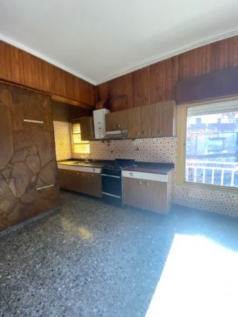 CASA DE 2 DORMITORIOS EN ALQUILER