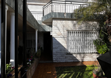 CASA DE 3 DORMITORIOS EN VNETA